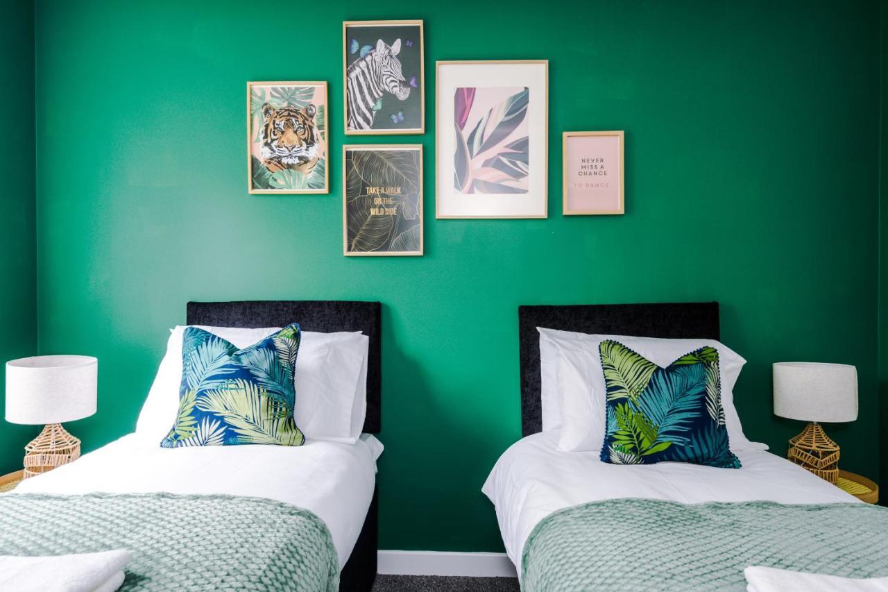 Apartment Greenstay Village: Cozy 2-bedroom With Free Parking